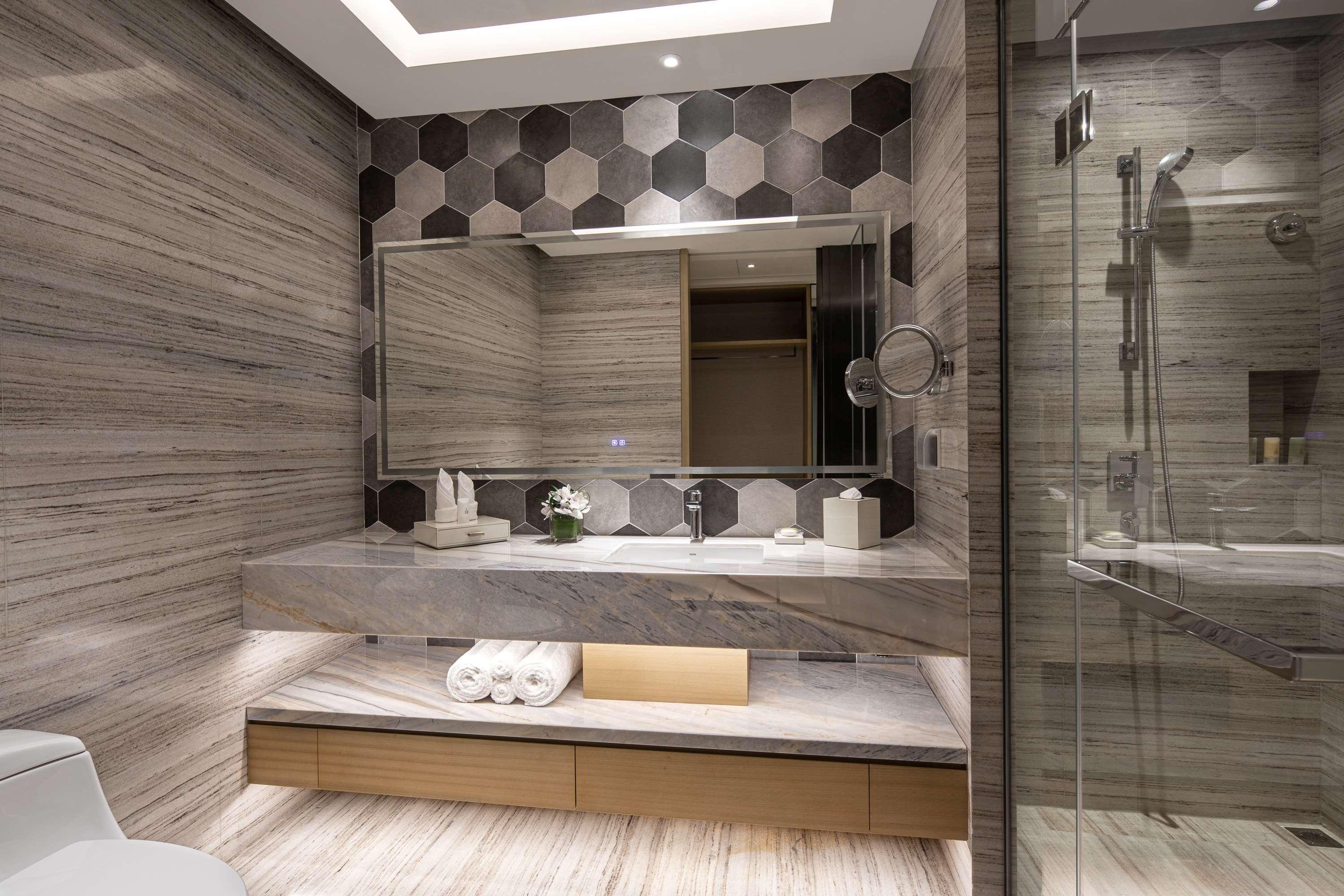 Hotel Wyndham Pudong 2*